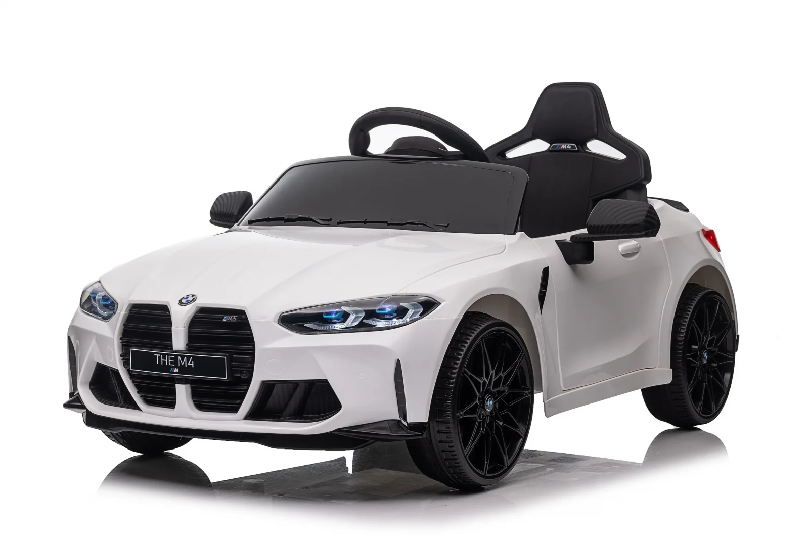 masinuta-electrica-pentru-copii-bmw-m4-90w-putere-baterie-12v-7ah-roti-eva-scaun-tapitat-alba-153964