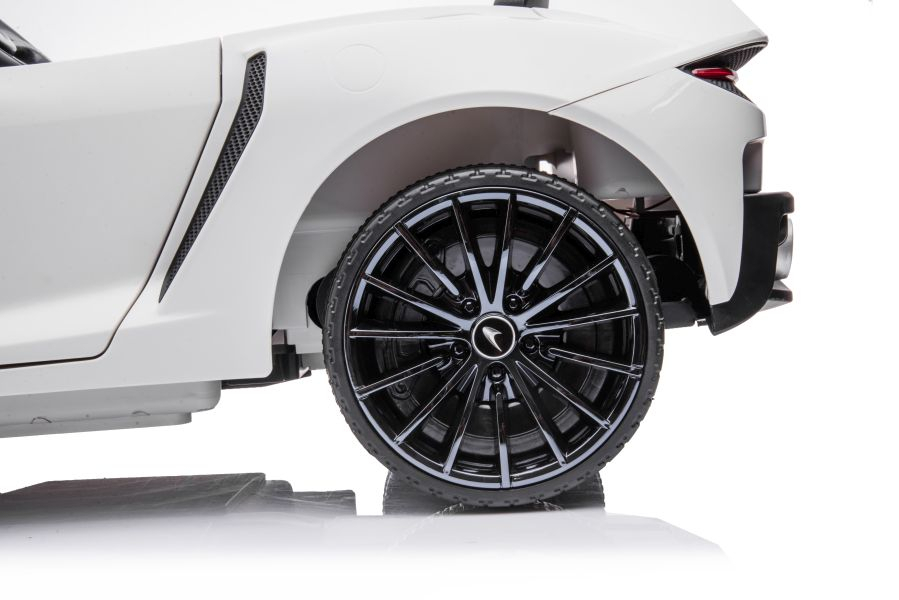 masinuta-electrica-pentru-copii-mclaren-gt-70w-12v-butterfly-doors-culoare-alb-494086