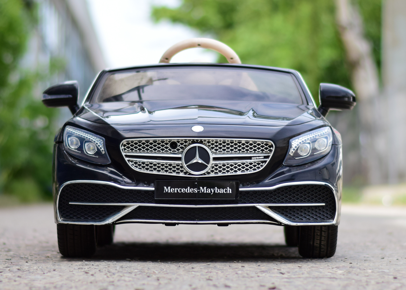 masinuta-electrica-pentru-copii-mercedes-s650-maybach-90w-12v-echipat-premium-negru-162917