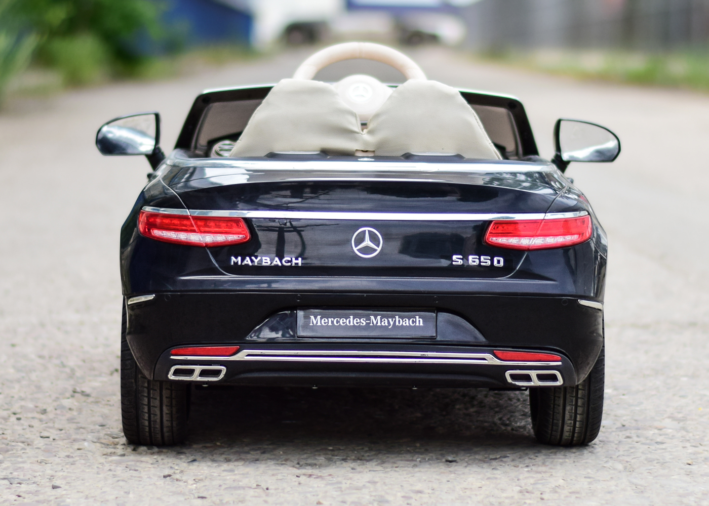 masinuta-electrica-pentru-copii-mercedes-s650-maybach-90w-12v-echipat-premium-negru-956760