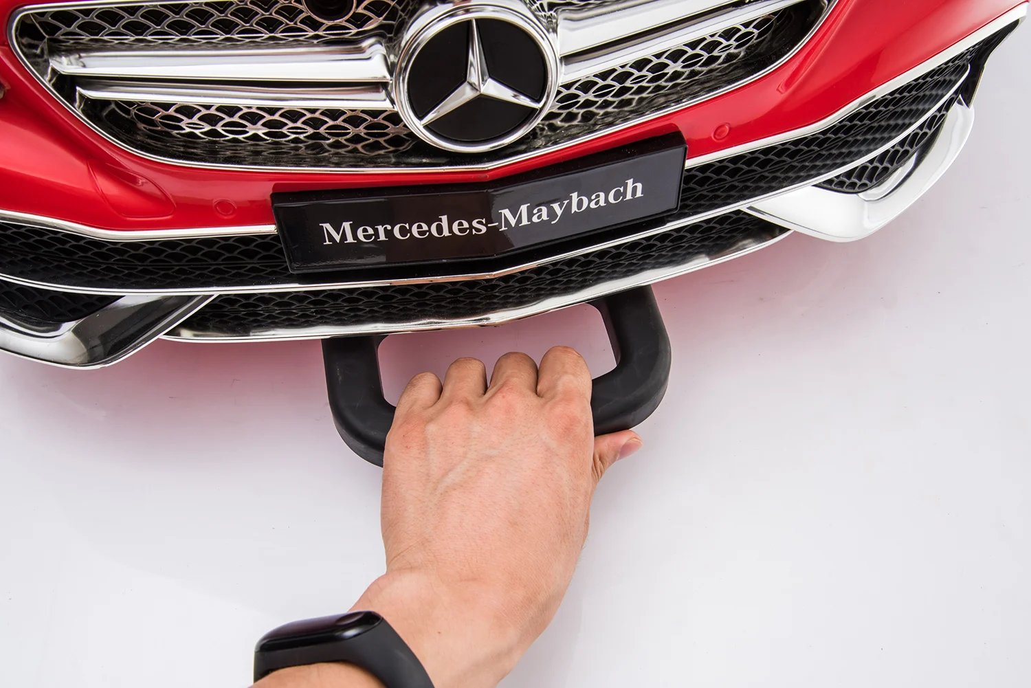 masinuta-electrica-pentru-copii-mercedes-s650-maybach-90w-12v-echipat-premium-rosie-763615