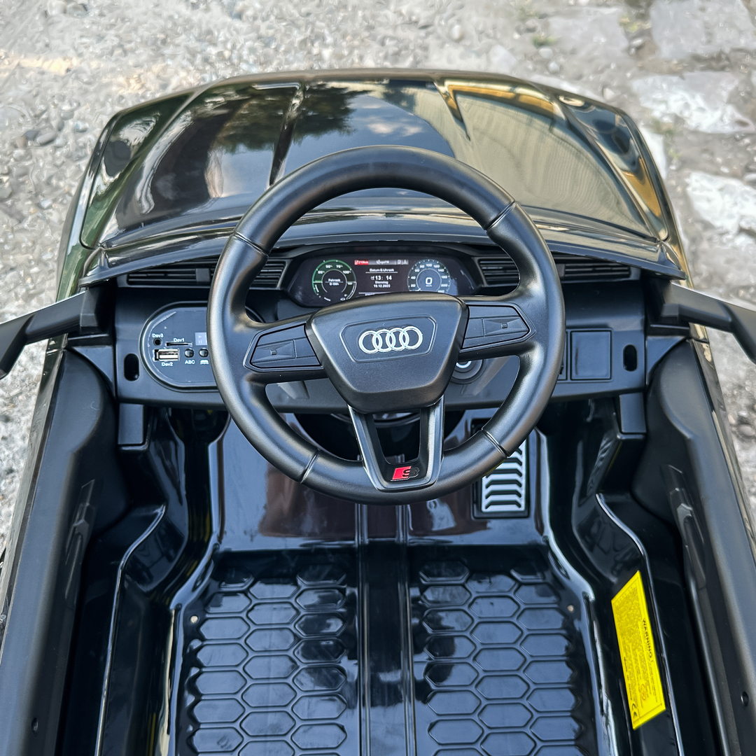 Audi SQ8 B lack (12)