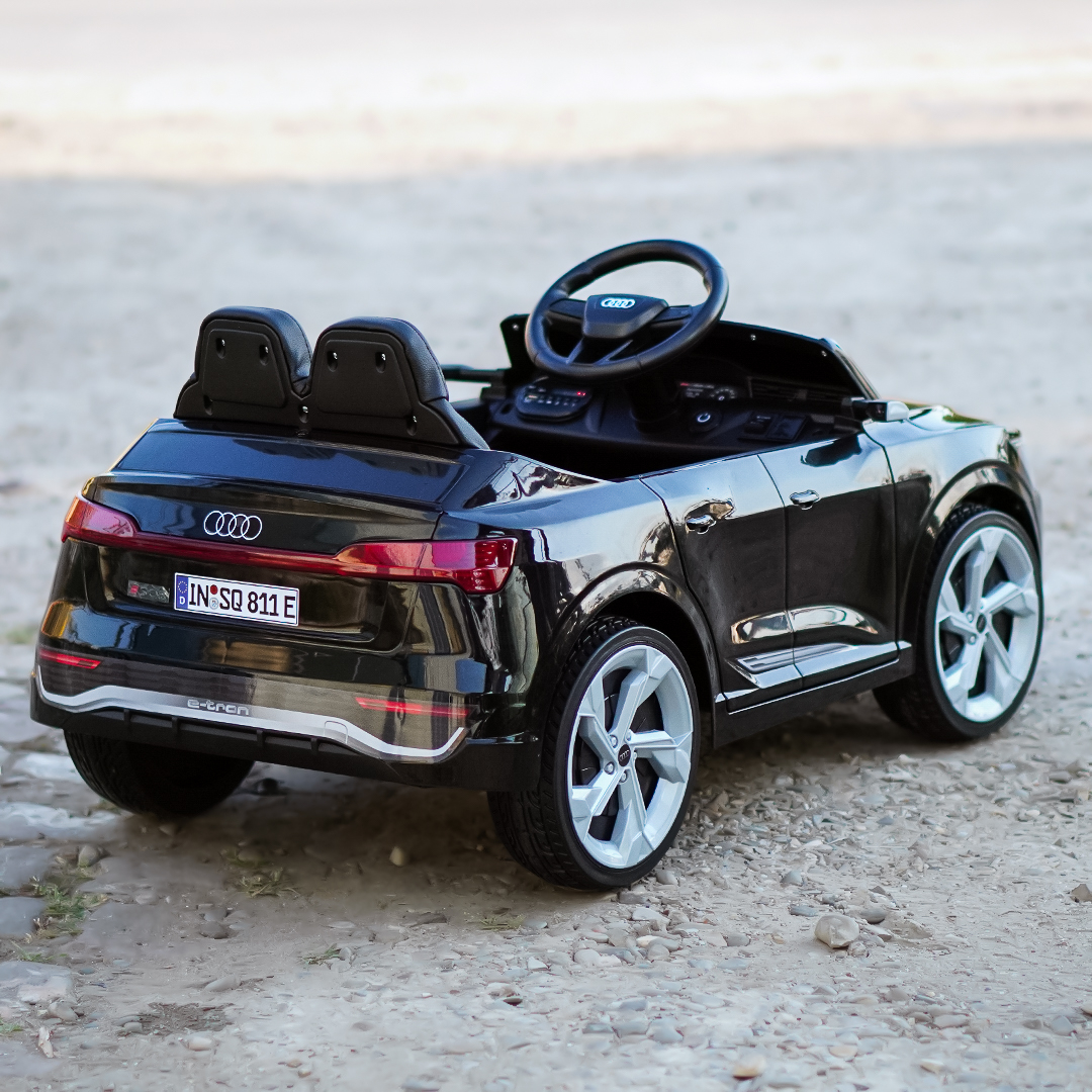 Audi SQ8 B lack (15)