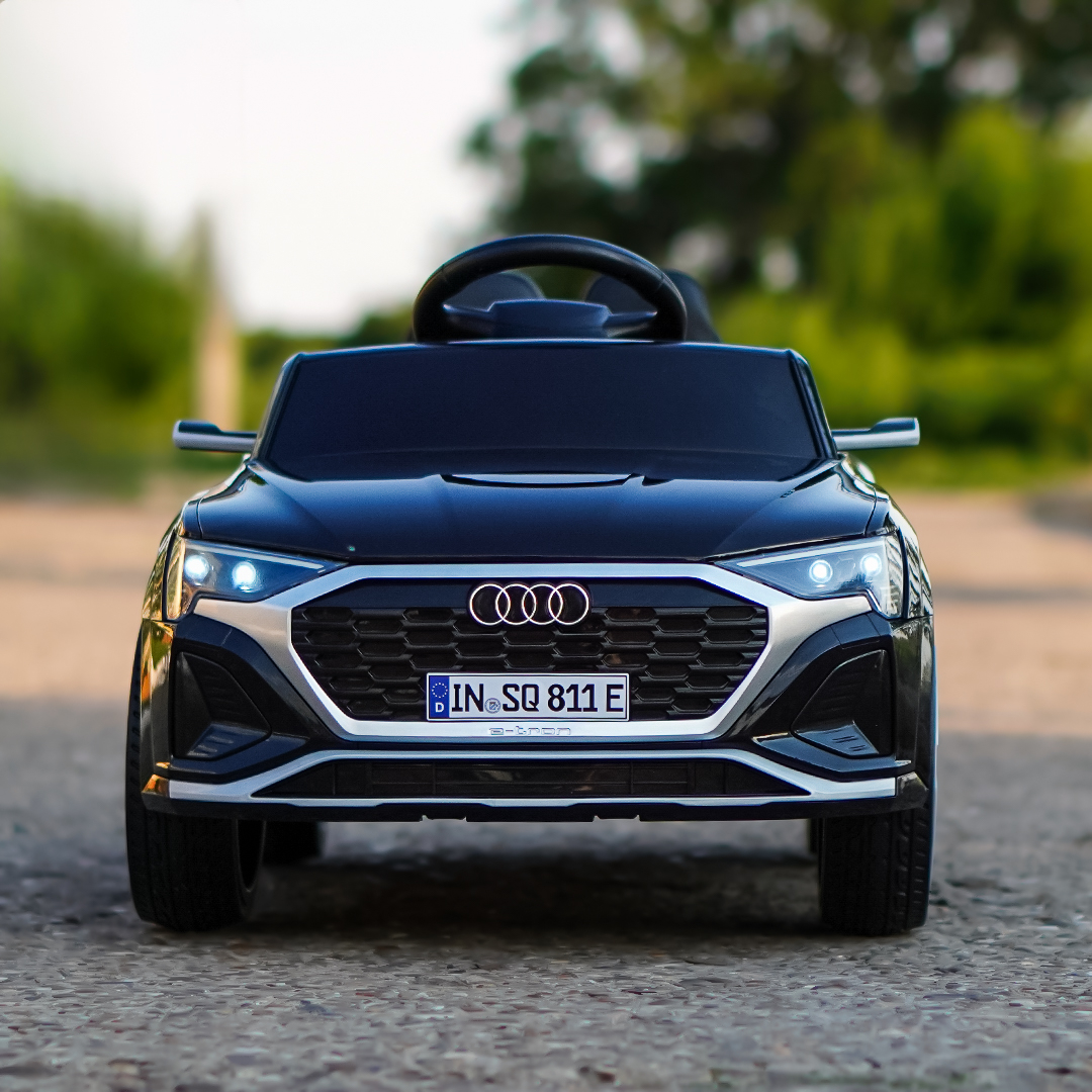 Audi SQ8 B lack (9)