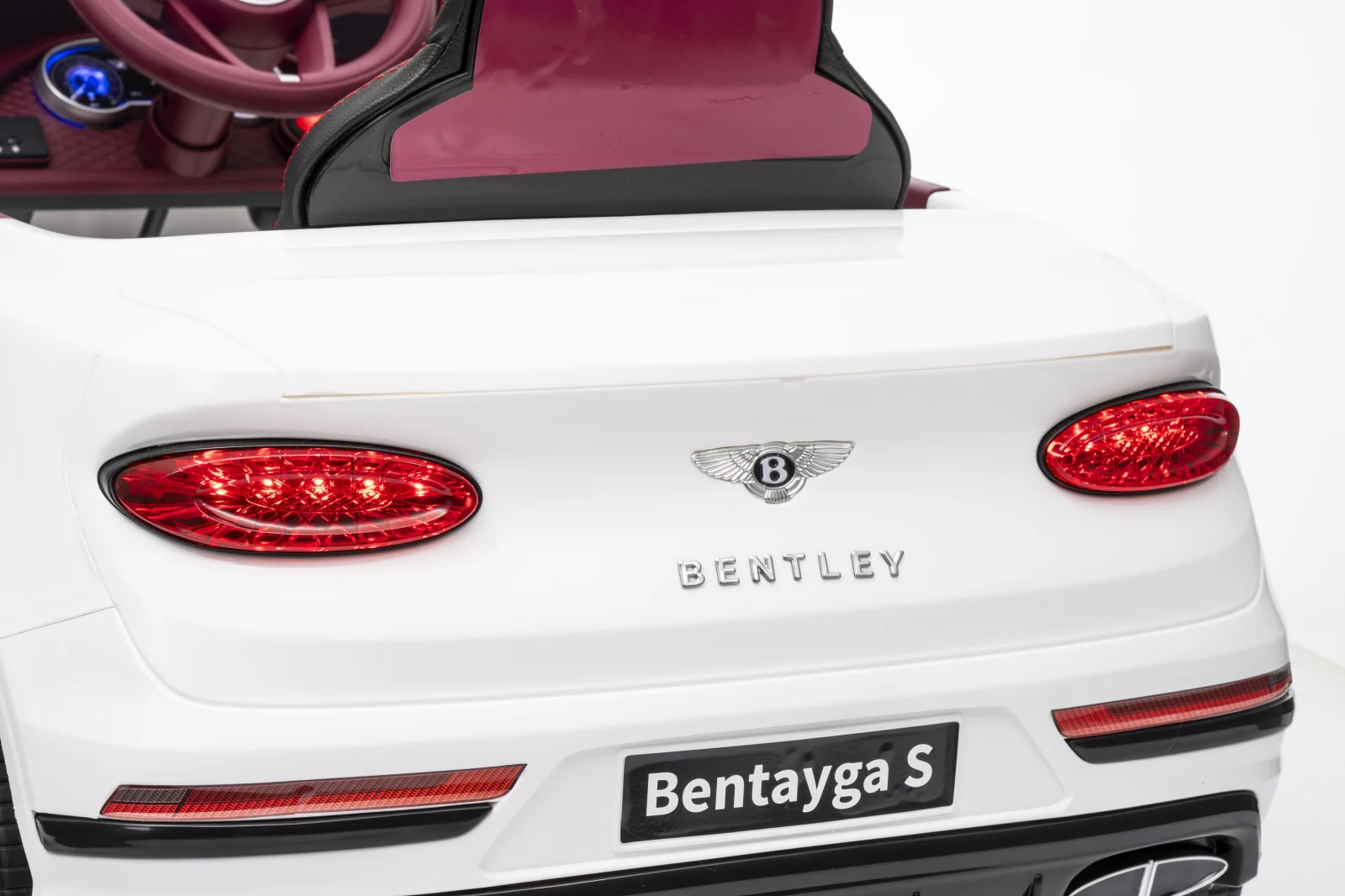 Bentley Bentayga S (10) White