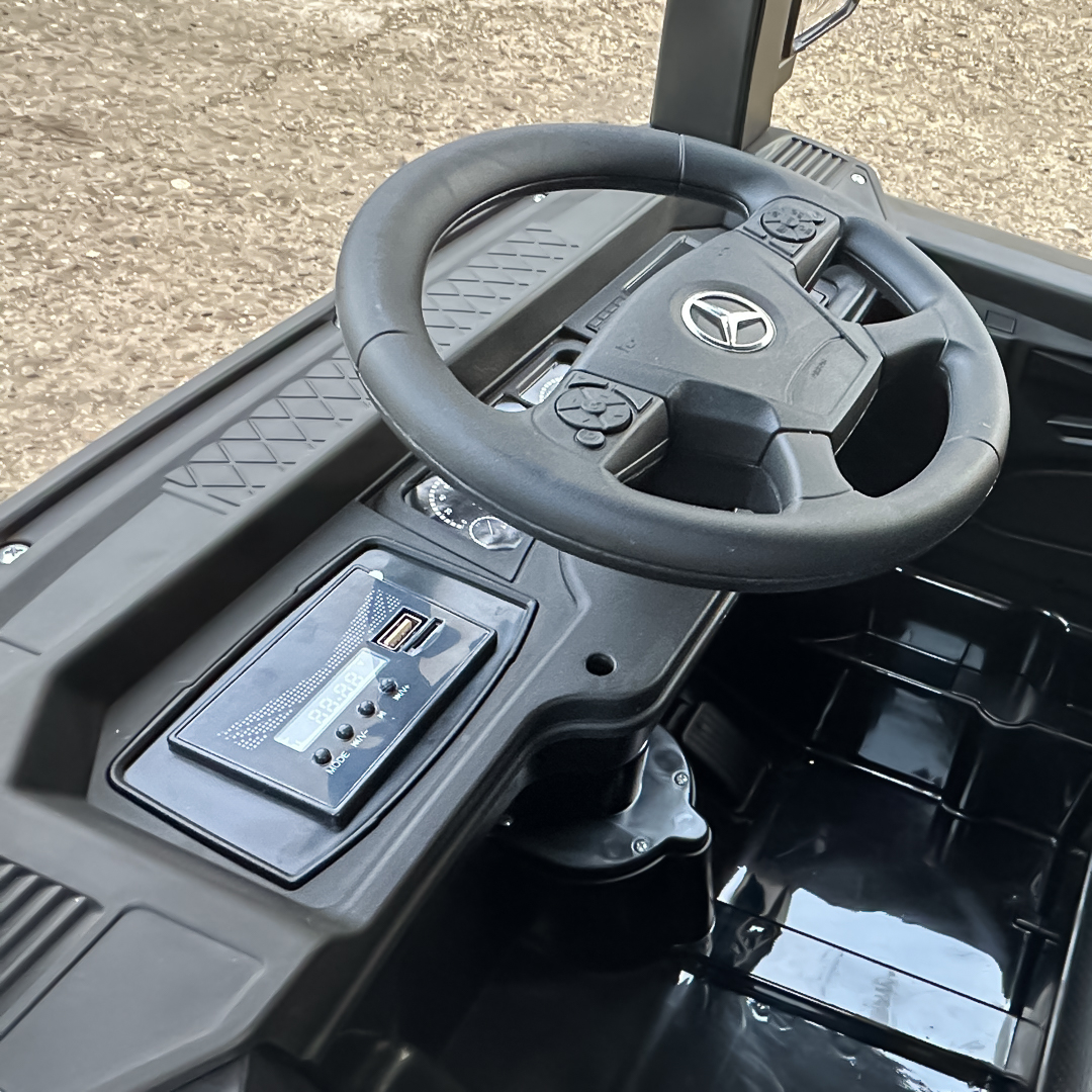 Mercedes Actros Black (1)