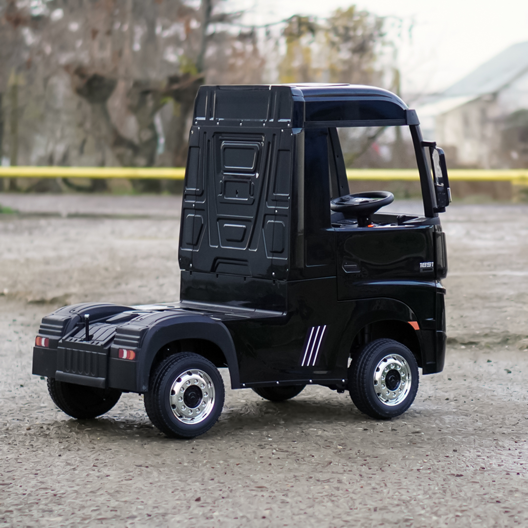 Mercedes Actros Black (13)