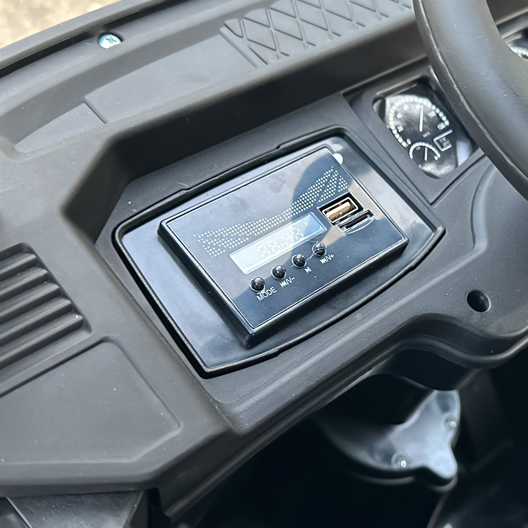 Mercedes Actros Black (9)