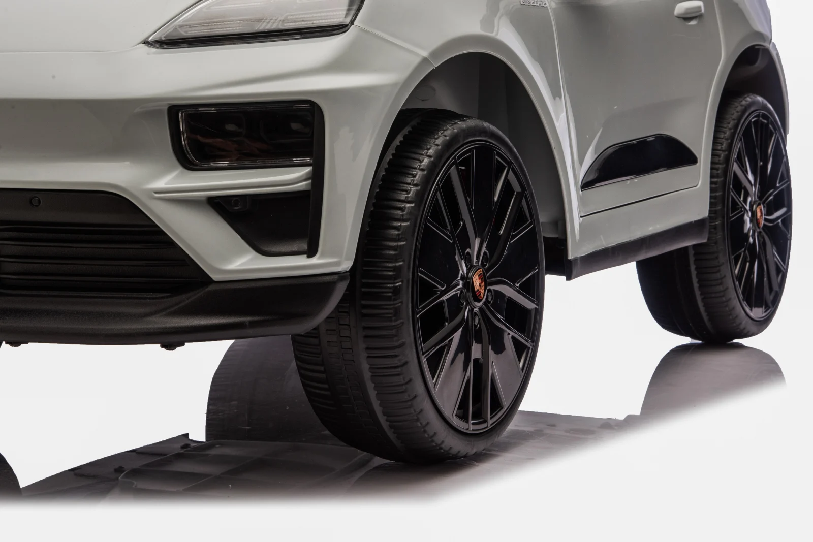 Porsche Macan Grey (7)