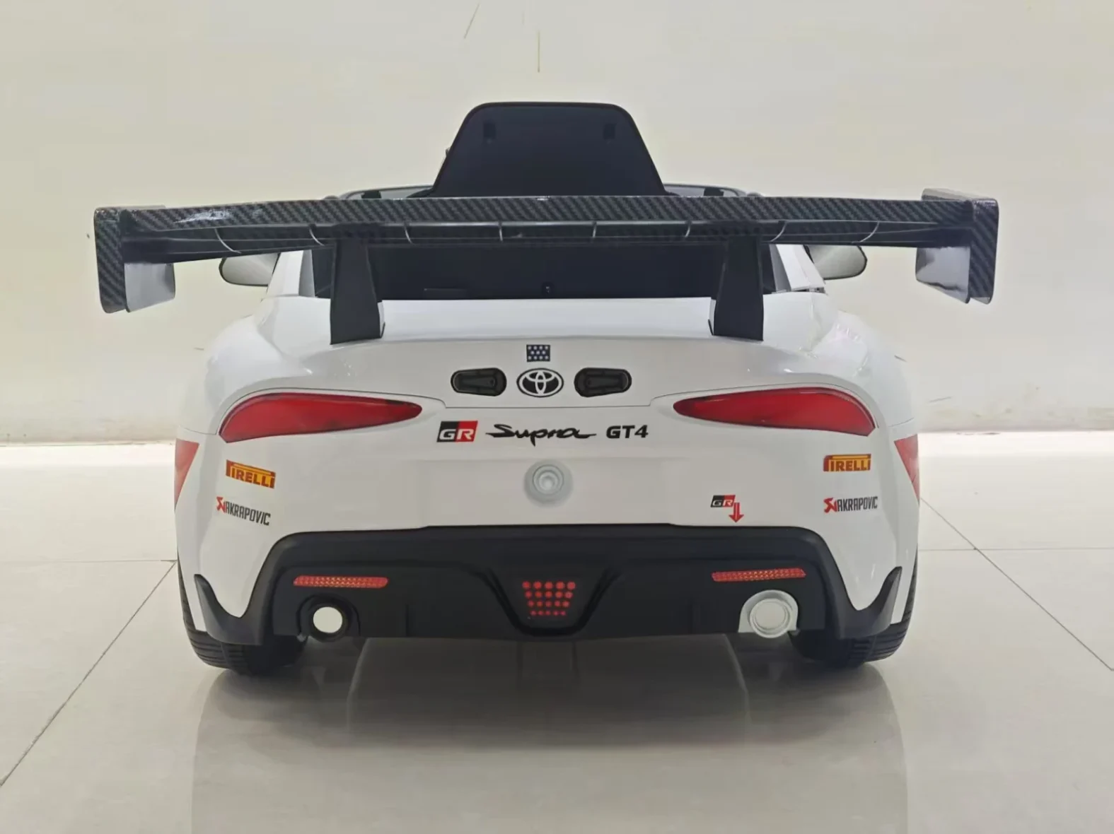 Toyota Supra GR White (5)