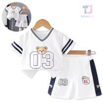 Set de 2 piese tricou și pantaloni scurți cu multiple imprimeuri Bear Player White
