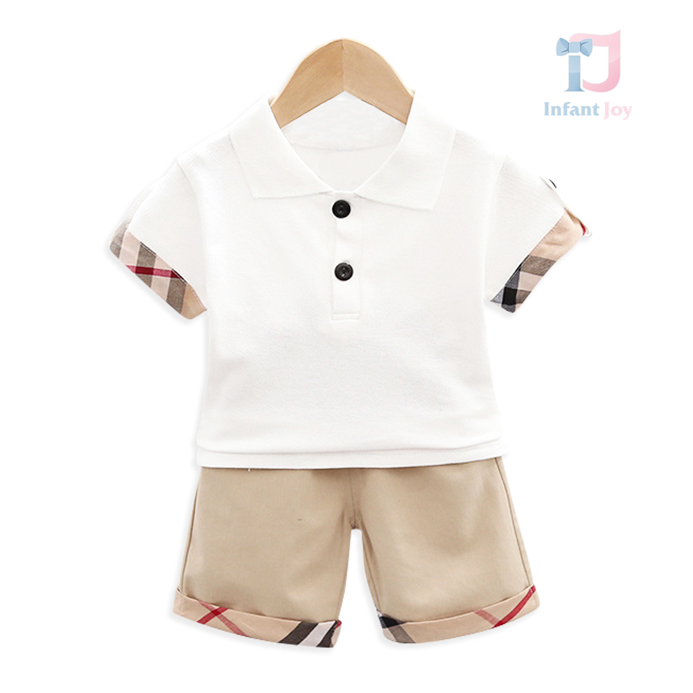 Set de 2 piese tricou cu guler clasic, pantaloni scurți și accente actuale Burry Boy