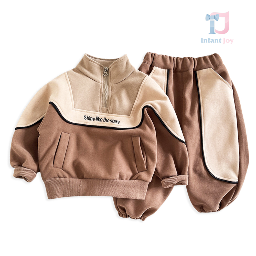 Set de 2 piese sport din bluză/sweatshirt cu guler înalt, fermoar scurt, broderie și pantaloni Shine Beige