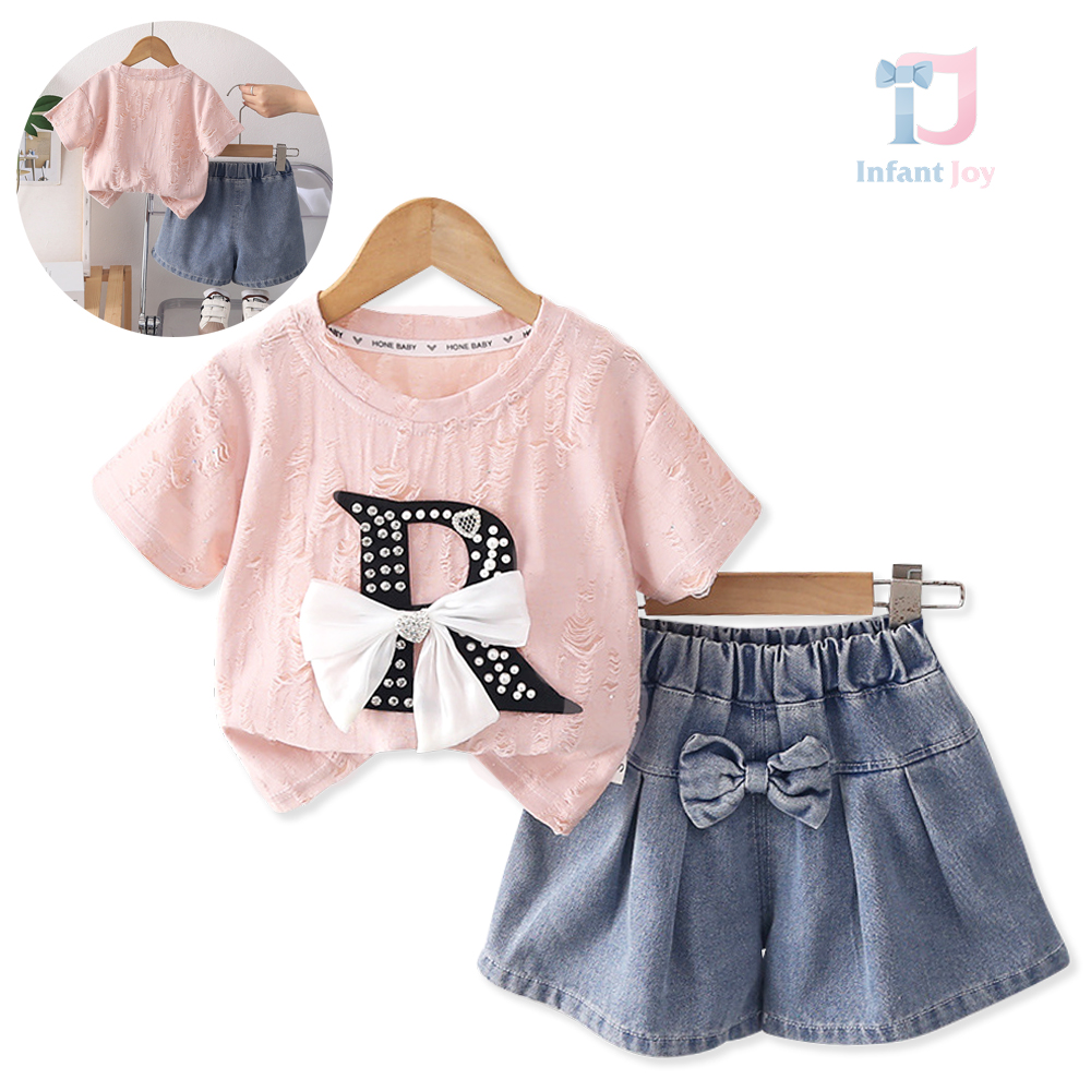 Set de 2 piese din tricou cu relief, elemente 3D și pantaloni scurți din denim Romantic Style Pink